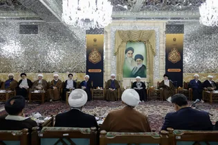 دیدار اساتید مدرسه عالی فقاهت عالم آل محمد (ص) با تولیت آستان قدس رضوی