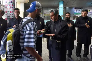 استقبال از زائرین دهه آخر صفر در پایانه مسافری مشهد
