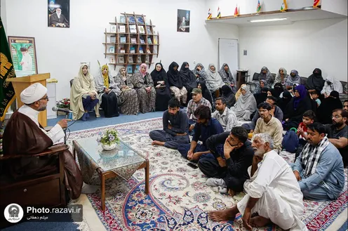 Imam Reza Shrine holds specialized meeting on passing anniv. of Imam Khomeini