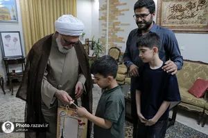 دیدار تولیت آستان قدس رضوی با خانواده شهدای بیت رهبری 