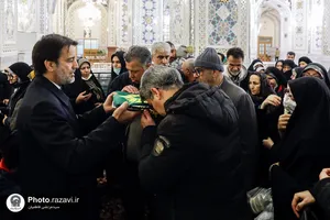تشرف جمعی از روشندلان استان مازندران به حرم مطهر رضوی