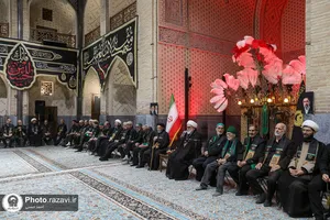 همایش پیرغلامان اهل بیت علیهم&zwnj;السلام در حرم مطهر رضوی