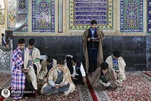 اعتکاف دانشجویی در حرم مطهر رضوی