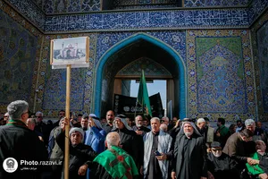 حرم مطهر رضوی در روز شهادت حضرت زهرا سلام&zwnj;الله علیها 
