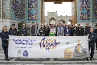 استقبال و بدرقه «کاروان فرهنگی ورزشی جاده ولایت» در حرم مطهر رضوی