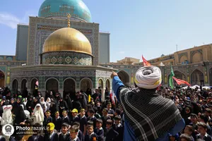 اجتماع دانش آموزان مشهدی در حمایت از کودکان غزه