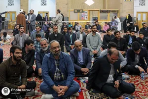 رونمایی از بسته شعر و سبک دهه کرامت ۱۴۰۳ در حرم مطهر رضوی