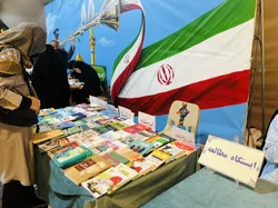 سهم کتاب از هیاهوی شهر؛ روایت غرفه‌ای آرام در میدان جانباز