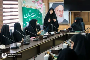 دورهمی برگزیدگان چهارمین رویداد ملی &laquo;شکوه مادری&raquo;