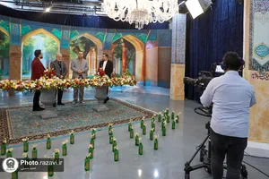 ویژه برنامه &laquo;دم&raquo; در حرم مطهر رضوی