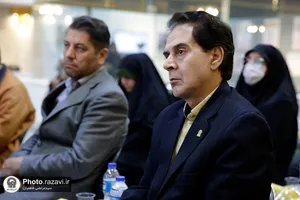 اهدای مدال سپیده بابایی به آستان قدس رضوی