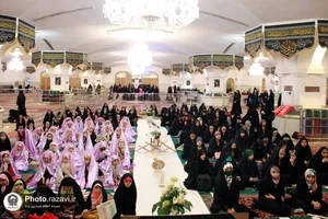 نشست قرآنی دخترانه در حرم مطهر رضوی