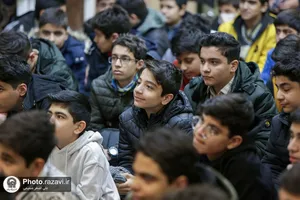 تشرف دانش آموزان استعداد درخشان مشهد به حرم مطهر رضوی