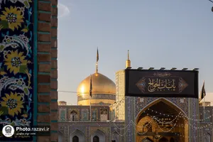 سیاه پوشی حرم مطهر رضوی در آستانه شهادت موسی بن جعفر علیه&zwnj;السلام