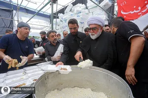 بازدید تولیت آستان قدس رضوی از موکب بنیاد رضوی