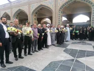 گلباران حرم مطهر امام رضا(ع) توسط خادمیاران رضوی 