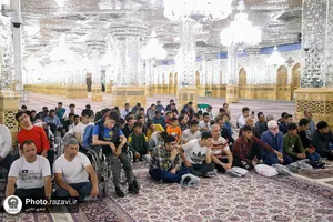 تشرف دانش&zwnj;آموزان مدارس استثنایی کشور به حرم مطهر رضوی-2
