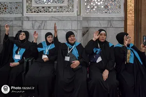 تشرف زائران کشور آذربایجان به حرم مطهر رضوی
