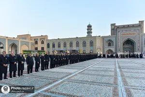 خطبه&zwnj;خوانی خدام بارگاه منور رضوی در چهلمین روز خاکسپاری رهبر شهید انقلاب