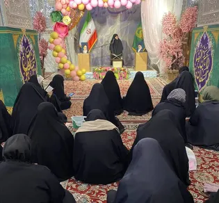 برپایی آئین بیتوته معنوی خواهران جامعةالمصطفی العالمیه در حرم مطهر رضوی