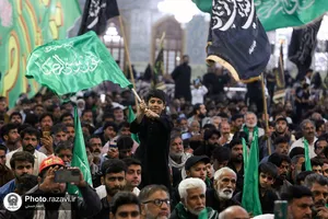 اجتماع بزرگ زائران اردوزبان در حرم مطهر رضوی