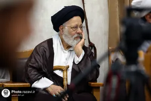 نشست صمیمانه آیت الله العظمی جعفرسبحانی با اساتید و طلاب مدرسه عالی فقاهت عالم آل محمد (ع)