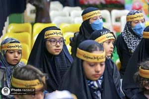 هیئت کبوترانه در رواق کودک