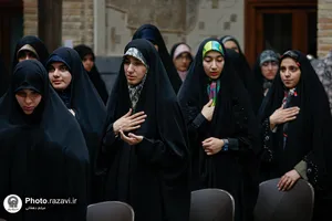 جلسه دفاع از پایان&zwnj;نامه در حرم مطهر رضوی