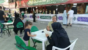 ترویج معارف اسلامی در موکب امام رضا(ع) اراک/گزارش تصویری