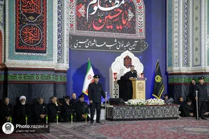 آئین خطبه&zwnj;خوانی شب عاشورا در حرم مطهر رضوی-1