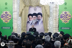 آیین اعطای احکام خدمه حرم مطهر رضوی