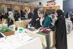 این کار، به کرامت آقاست/ وقتی دسترنج مادران به بازار می‌رسد