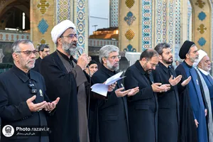 خطبه&zwnj;خوانی خدام بارگاه منور رضوی در چهلمین روز خاکسپاری رهبر شهید انقلاب