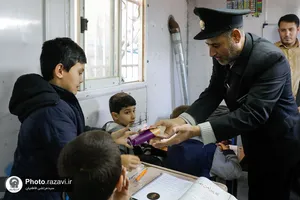 حضور خدام حرم مطهر رضوی در مدرسه شهید عباسپور مشهد