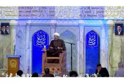 شادمانی زائران حرم مطهر رضوی در شب عید قربان