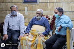 دیدار جمعی از مسئولین آستان قدس رضوی با سید جعفر ماهرخسار