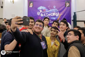 اعتکاف پسران نوجوان در حرم مطهر رضوی