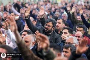 مراسم وداع با پیکر 2 شهید حمله تروریستی کرمان در حرم مطهر رضوی