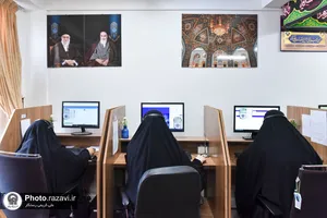 پاسخگویی تلفنی معاون سرمایه انسانی آستان قدس رضوی به مخاطبان سامانه ١٣٨