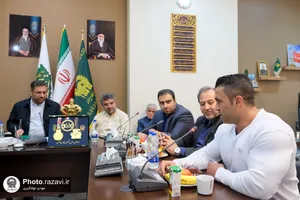 اهدای مدال&zwnj;های قهرمان پرورش اندام جهان به موزه آستان قدس رضوی