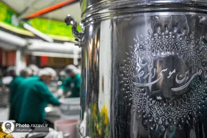 پذیرایی از زائران بارگاه منور رضوی در چایخانه حرم مطهر