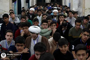 حضور حجت&zwnj;الاسلام پناهیان در جمع معتکفین نوجوان