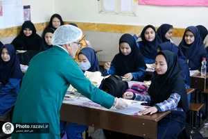 توزیع صبحانه گرم در دبستان دخترانه شهید عامل مشهد