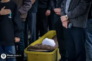 تشییع پیکر حجت&zwnj;الاسلام والمسلمین حسین صادقی در حرم مطهر رضوی