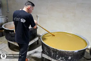 آشپزخانه مرکزی آستان قدس رضوی در مرز مهران