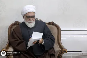 دیدار تولیت آستان قدس رضوی با خانواده&zwnj;ی شهدا