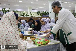 تشرف دختران دهه هشتادی به حرم مطهر رضوی