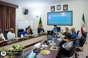 دیدار جمعی از نخبگان و فعالان فرهنگی تانزانیا با مدیران سازمان علمی و فرهنگی آستان قدس رضوی
