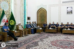تشرف تیم ملی فوتسال به حرم مطهر رضوی