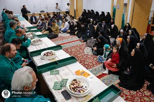 بازدید منتخبین مسابقات قرآن دانشگاه&zwnj;های پیام نور سراسر کشور از بخش&zwnj;های مختلف حرم امام رضا علیه&zwnj;السلام